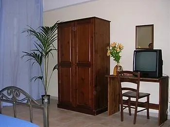 Albatro Rooms Catania 2*,  Italy