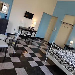 Couette-café Central Suites, Catane