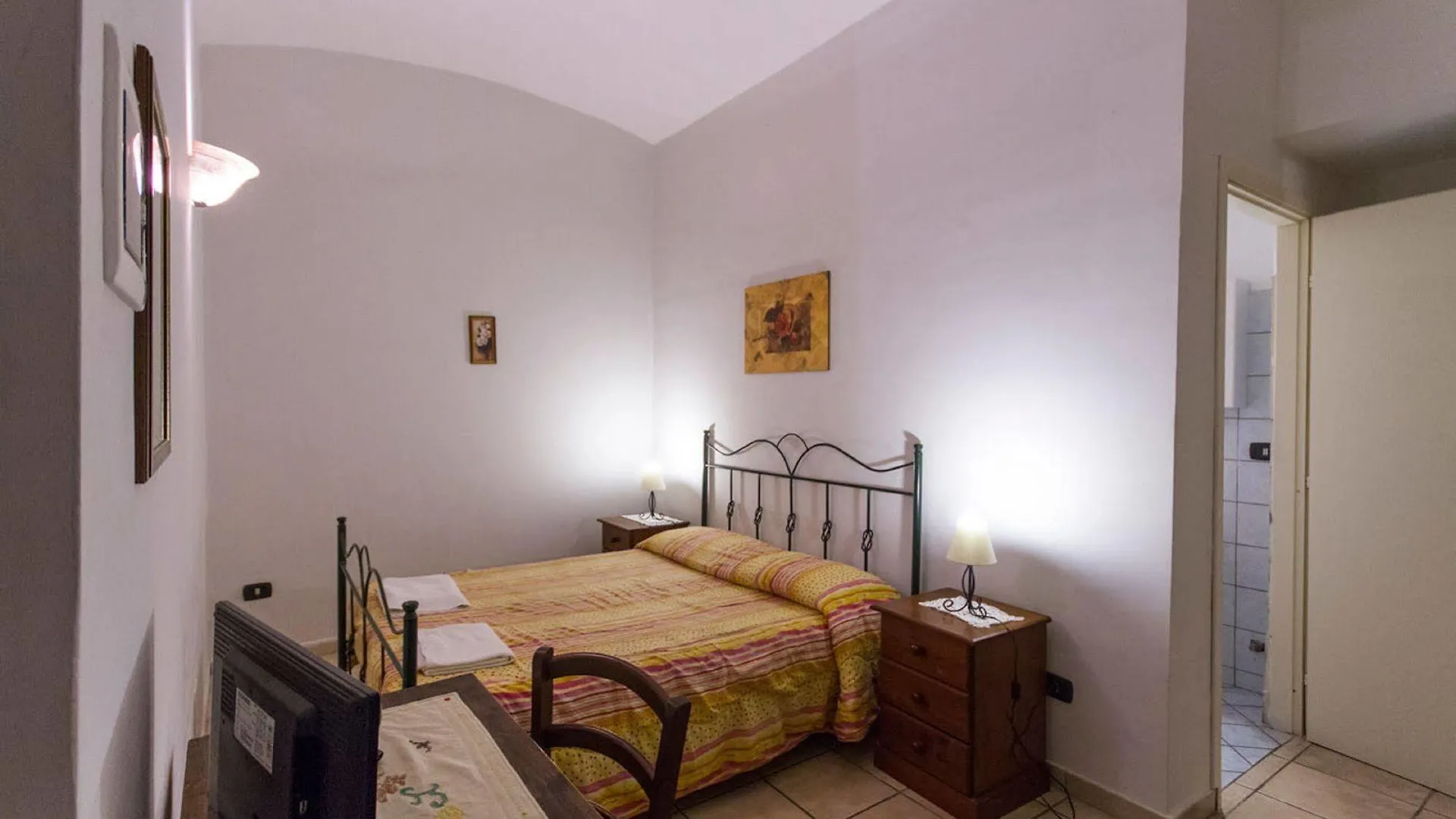 Albatro Rooms Catânia 2*,